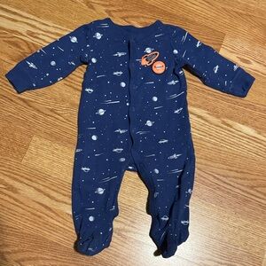 Boys’ Onesie Size 9M